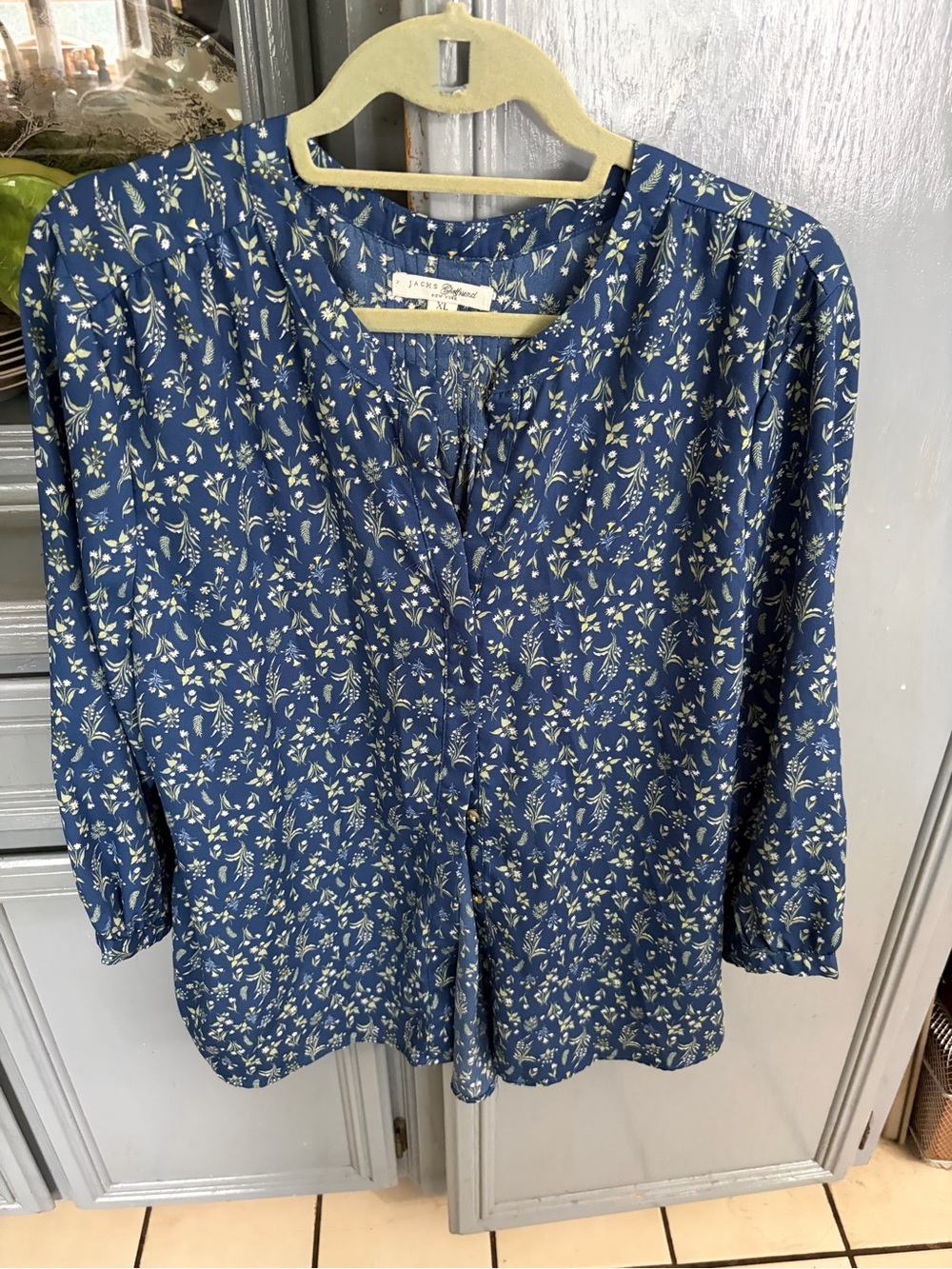 Jachs Navy Blue Floral Button-Front Blouse